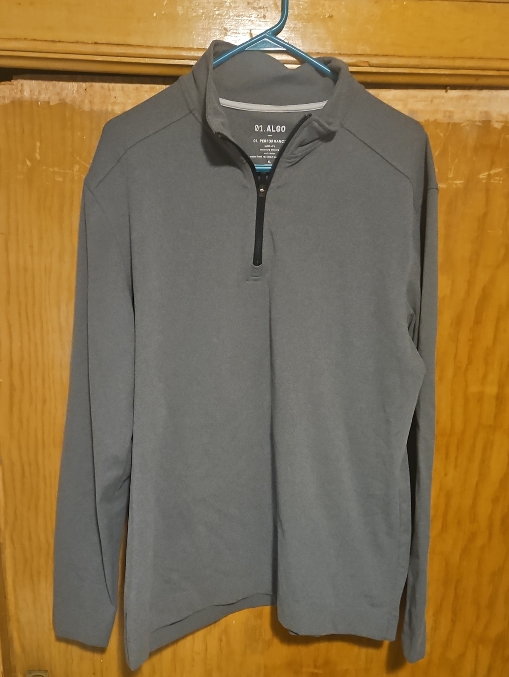 Men's Gray Quarter-Zip Performance Pullover